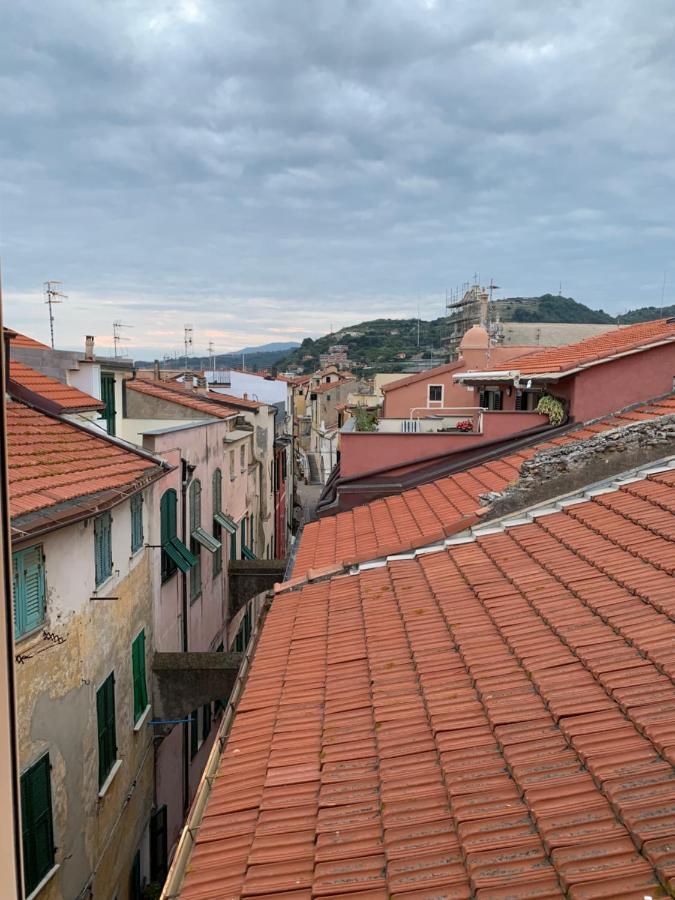Casa Del Poeta Apartment Riva Ligure Exterior photo